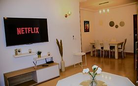 Appartement Lumineux 2 Chambres Clim, Wi-Fi, Parking Proche Corniche Tanger